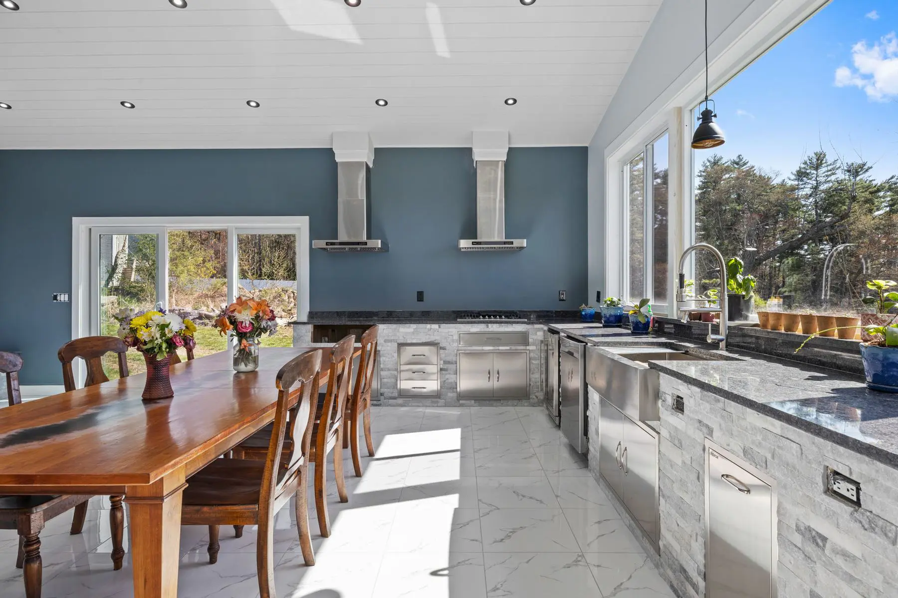 Marion Road, Middleboro - Chef's Kitchen