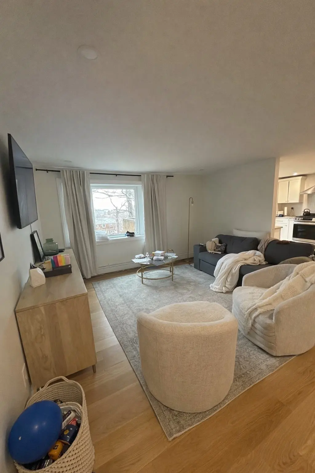 Bartlett Pond Area - Living Room
